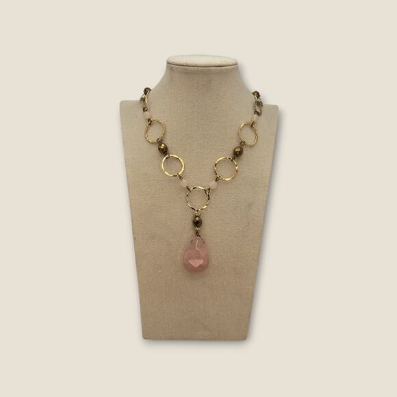 Rose Pink Quartz Teardrop Gold Hammered Link Boho Statement Necklace - Picture 8 of 8